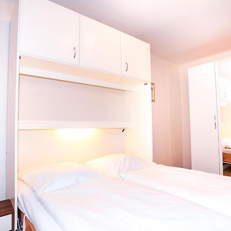 Apartamento Fewo Am Meer, Mit Schwimmbad Und Sauna Timmendorfer Strand Exterior foto